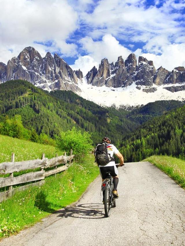 1. “10 Epic Cycling Routes You Need to Try”