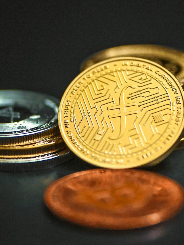 1. “10 Rare Coins That Could Make You a Millionaire Overnight!”