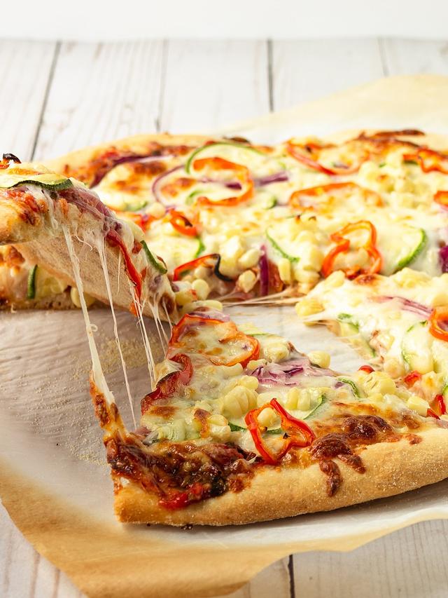 10 Homemade Pizza Recipes Better Than Delivery