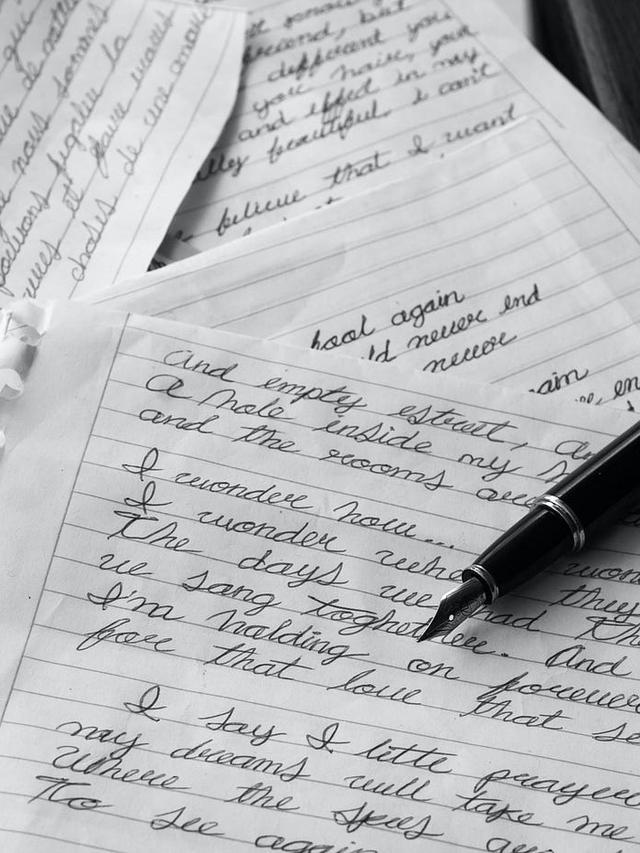 10 Tips for Writing the Perfect Love Letter