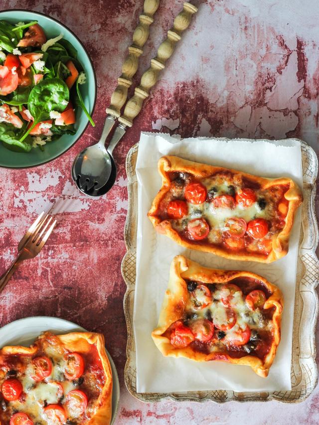 23. “10 Homemade Pizza Recipes Better Than Delivery”