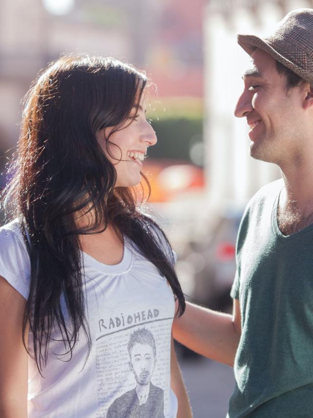 Love and Romance According to Your Zodiac Sign