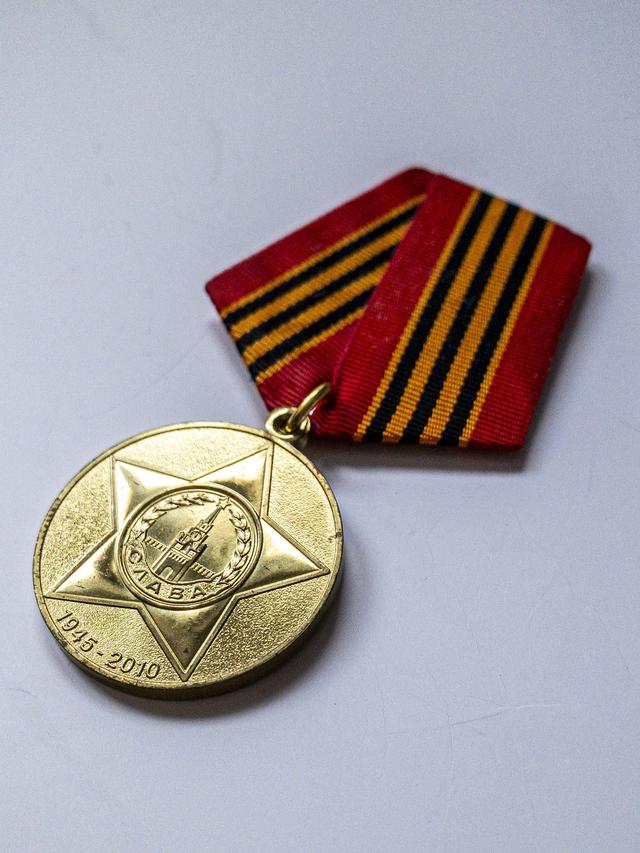 Discovering the Value of Old War Medals and Decorations