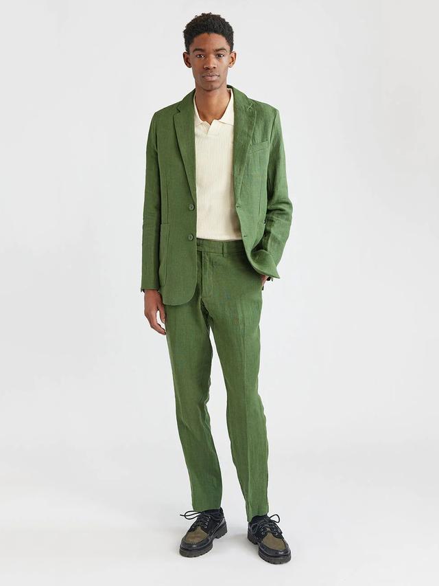 Sustainable Seasonal Suits