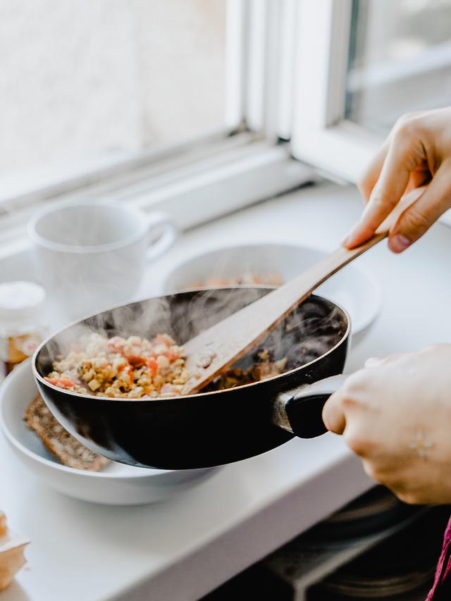 Transform Your Cooking Routine with These Slow Cooker Recipes